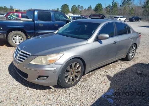 2009 Hyundai Genesis 3.8 z USA, uszkodzony, nr VIN KMHGC46E39U024665